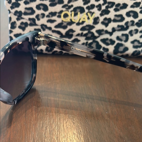 Quay Australia Black Sunglasses with Leopard Case main image 6